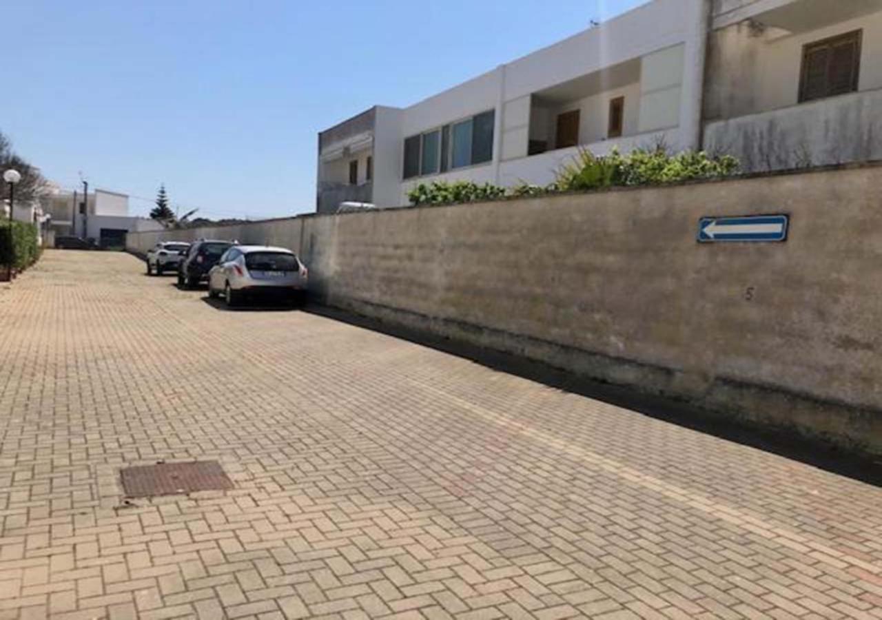 Odegos Appartamento Matilda Roca Luaran gambar